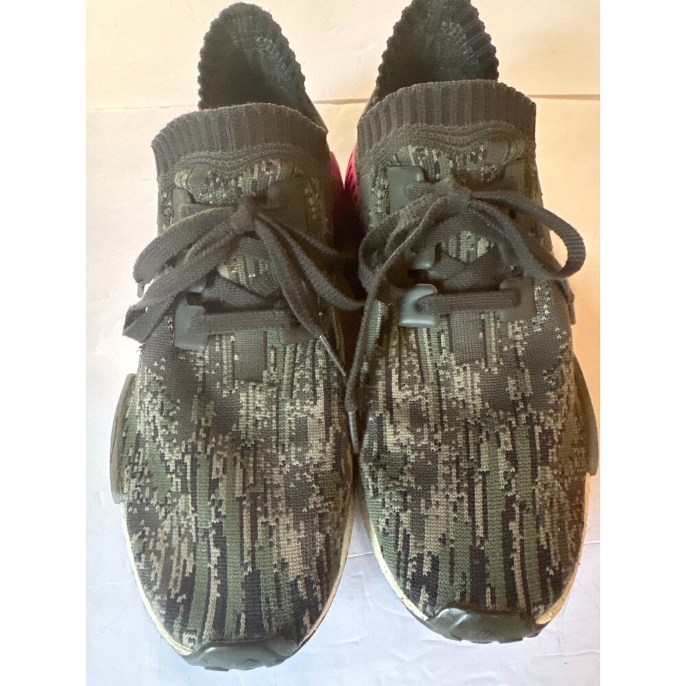 adidas NMD R1 Primeknit BZ0222 Men's 10.5 Camo Green Pink Boost Sneakers